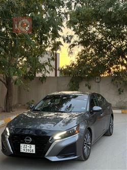 نیسان ئەلتیما